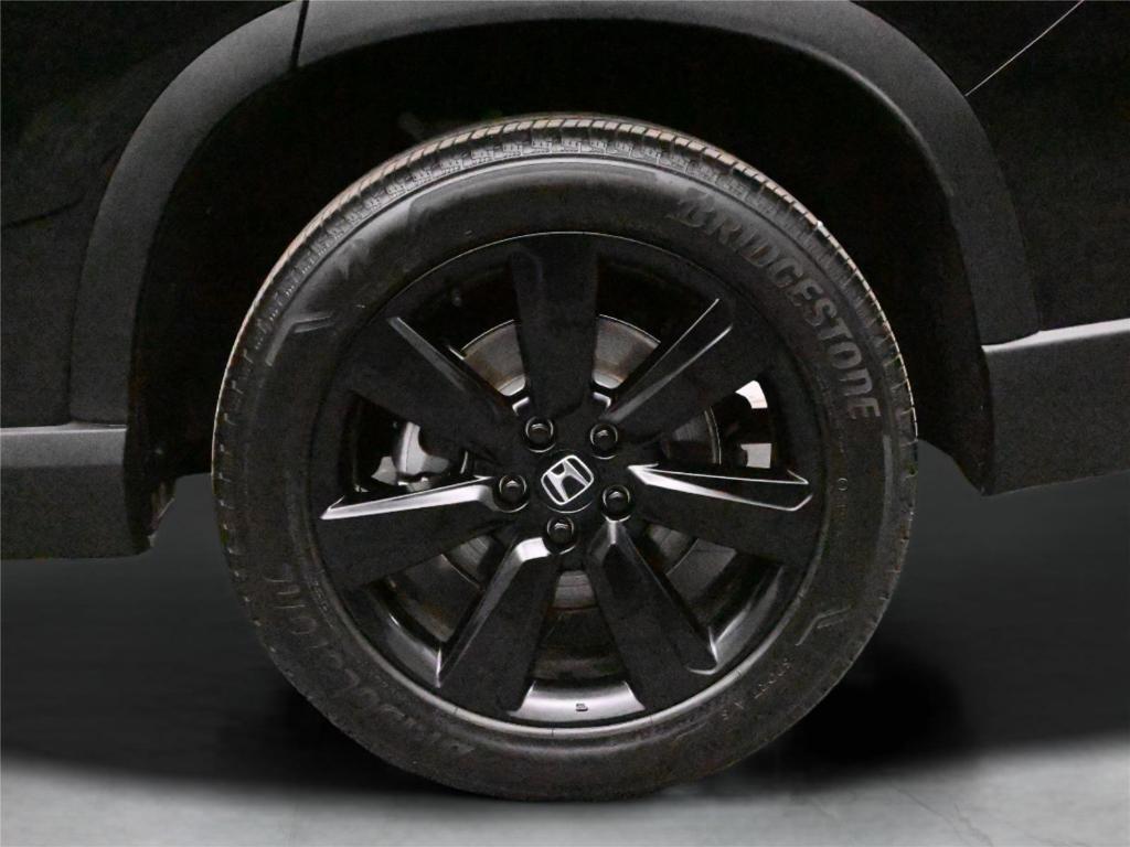used 2025 Honda Pilot car, priced at $50,000