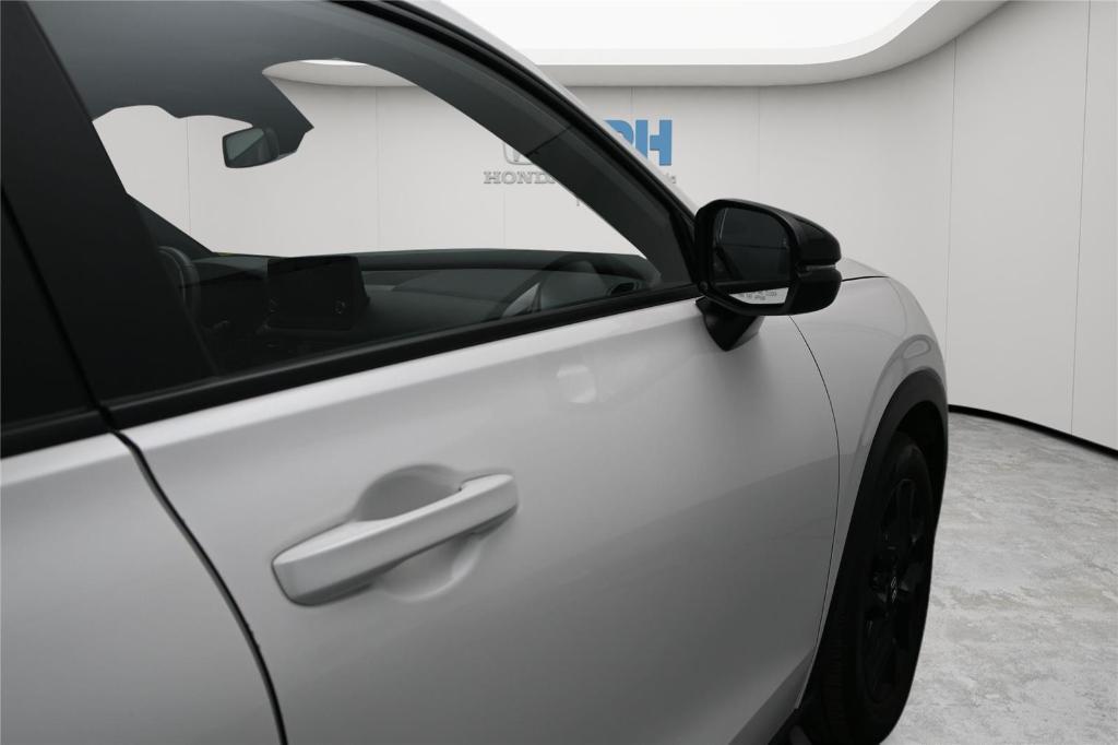 used 2025 Honda HR-V car, priced at $26,000