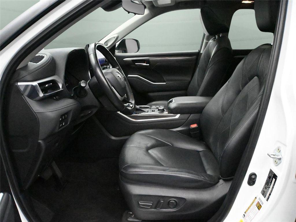 used 2023 Toyota Highlander car, priced at $37,000