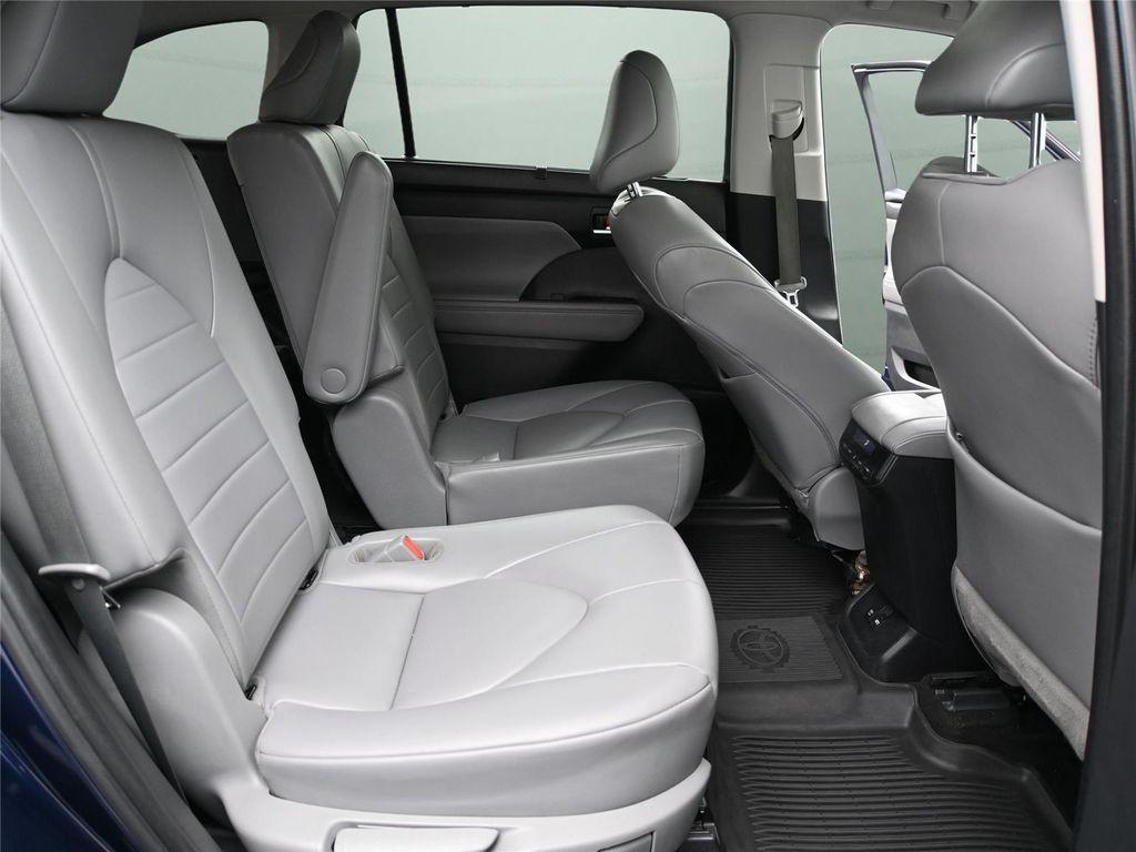used 2021 Toyota Highlander car, priced at $24,700