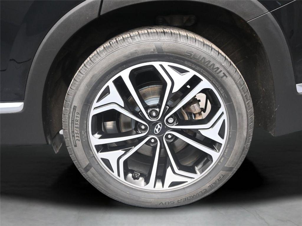 used 2020 Hyundai Santa Fe car, priced at $17,000