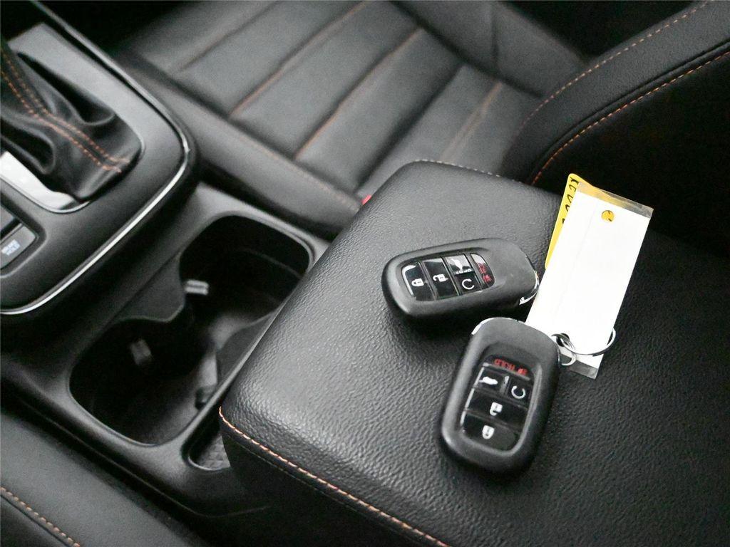 used 2024 Honda CR-V Hybrid car, priced at $31,500