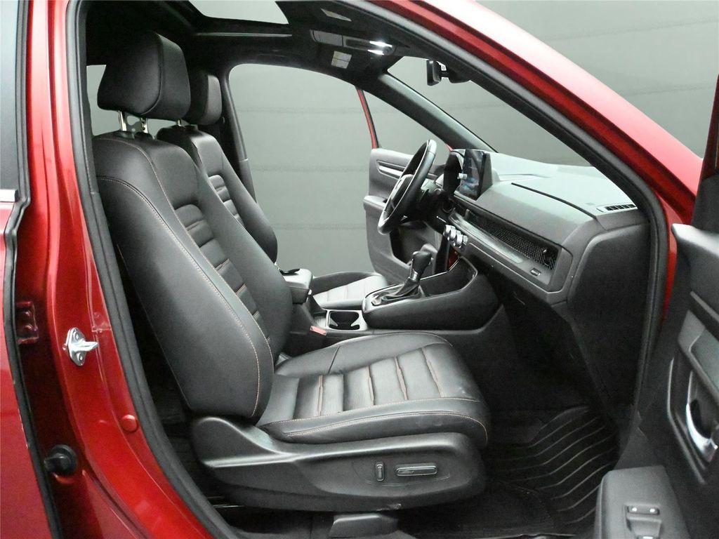 used 2024 Honda CR-V Hybrid car, priced at $31,500