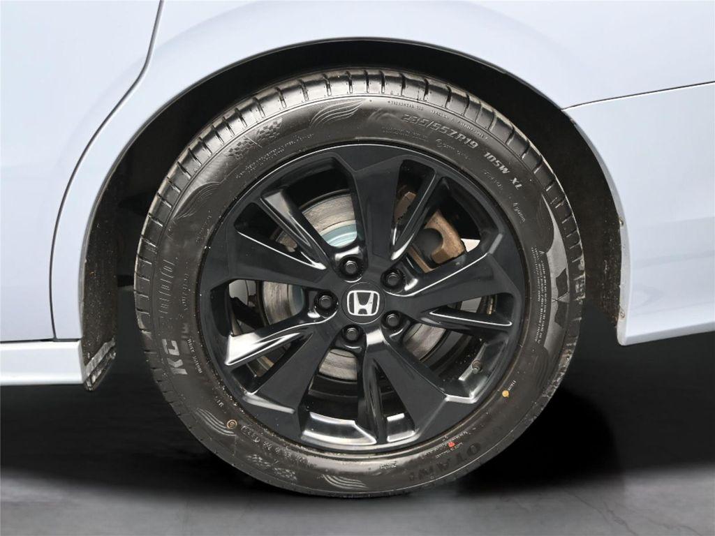 used 2023 Honda Odyssey car, priced at $28,000