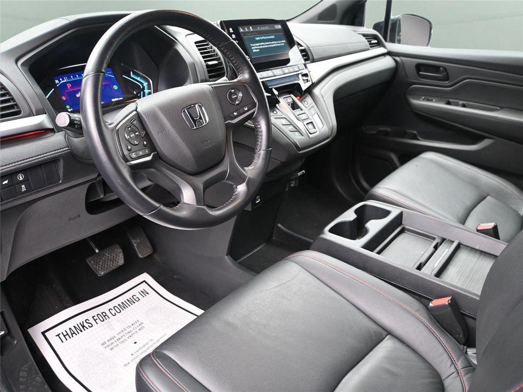 used 2023 Honda Odyssey car, priced at $28,000