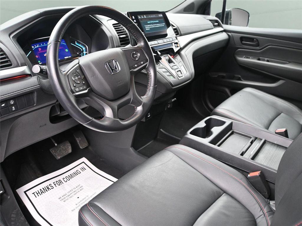 used 2023 Honda Odyssey car, priced at $29,000