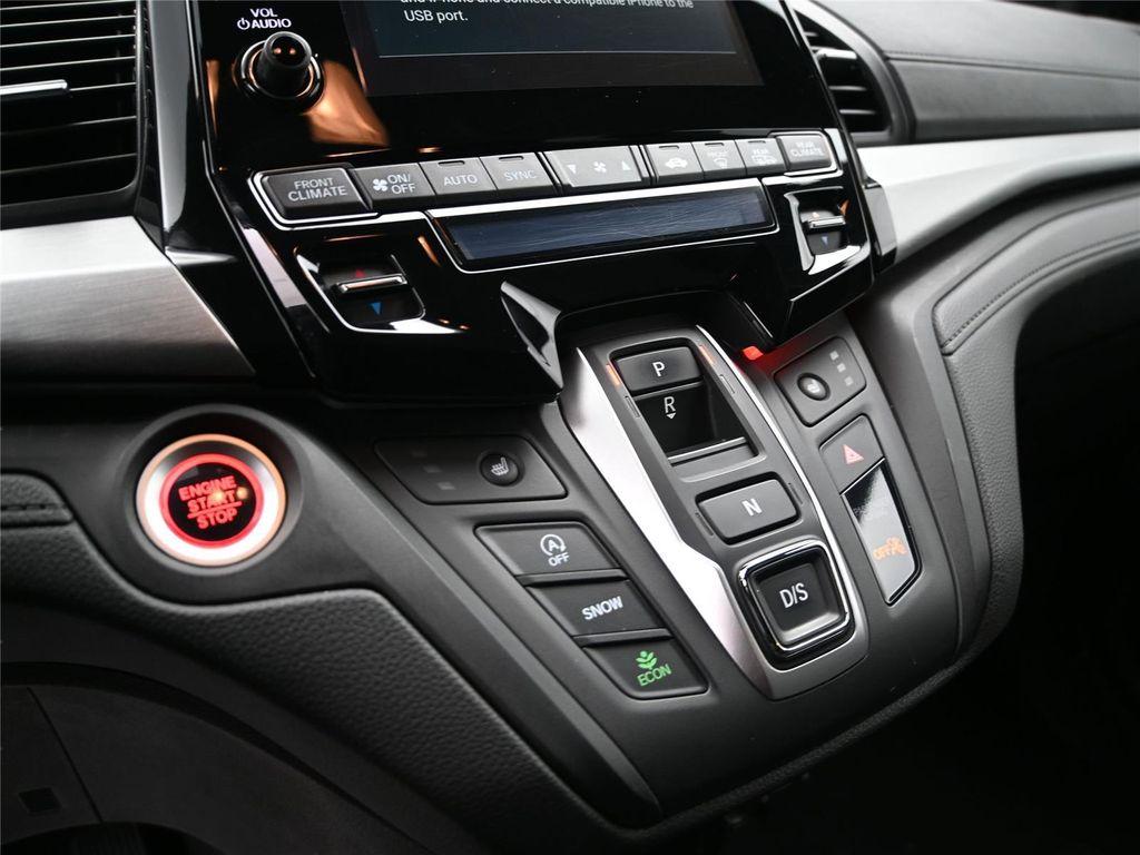 used 2023 Honda Odyssey car, priced at $29,000