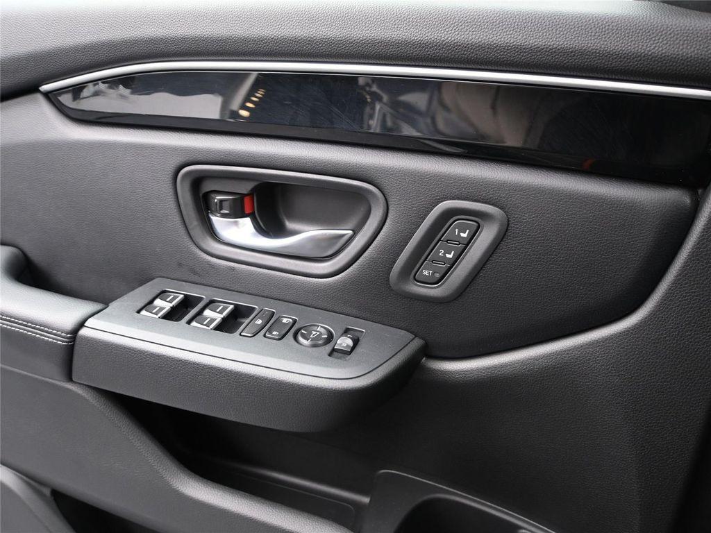 used 2023 Honda Pilot car, priced at $36,200