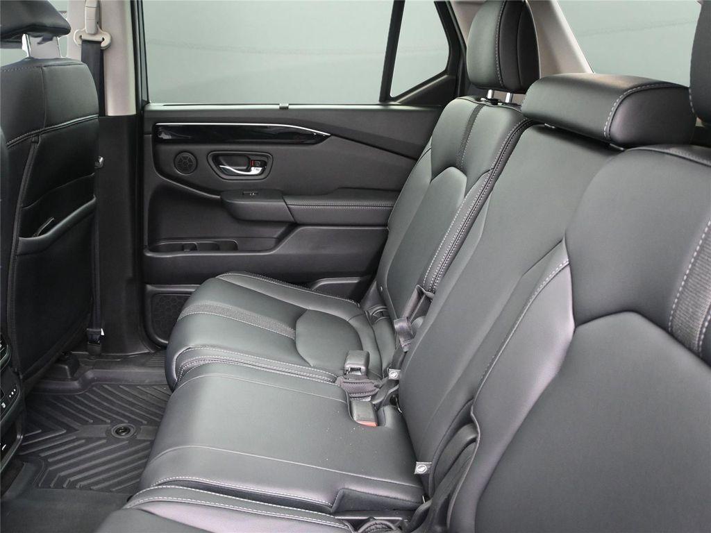 used 2023 Honda Pilot car, priced at $36,200