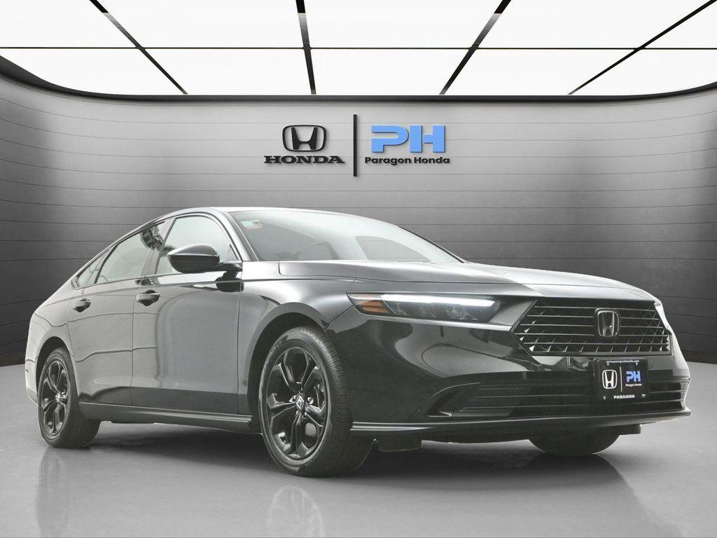 2025 Crystal Black Pearl Honda Accord