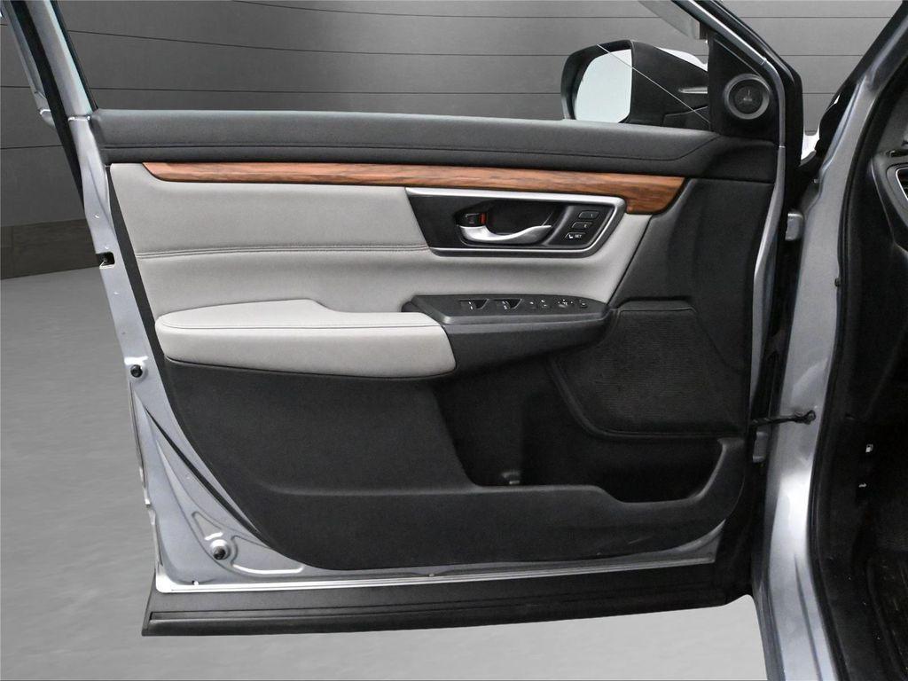 used 2020 Honda CR-V car, priced at $17,000