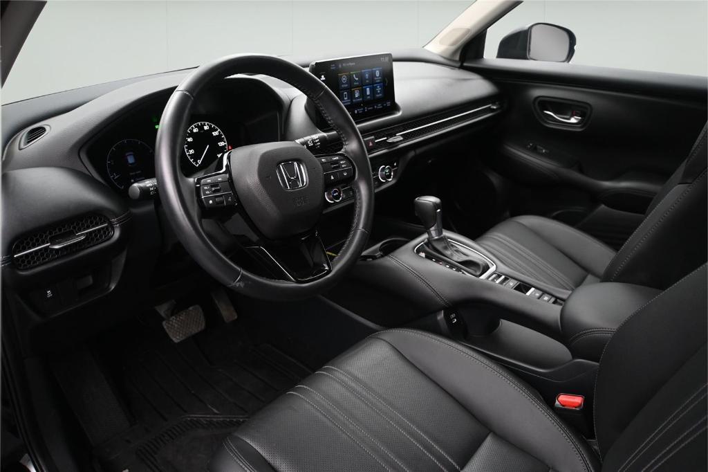 used 2025 Honda HR-V car, priced at $29,200