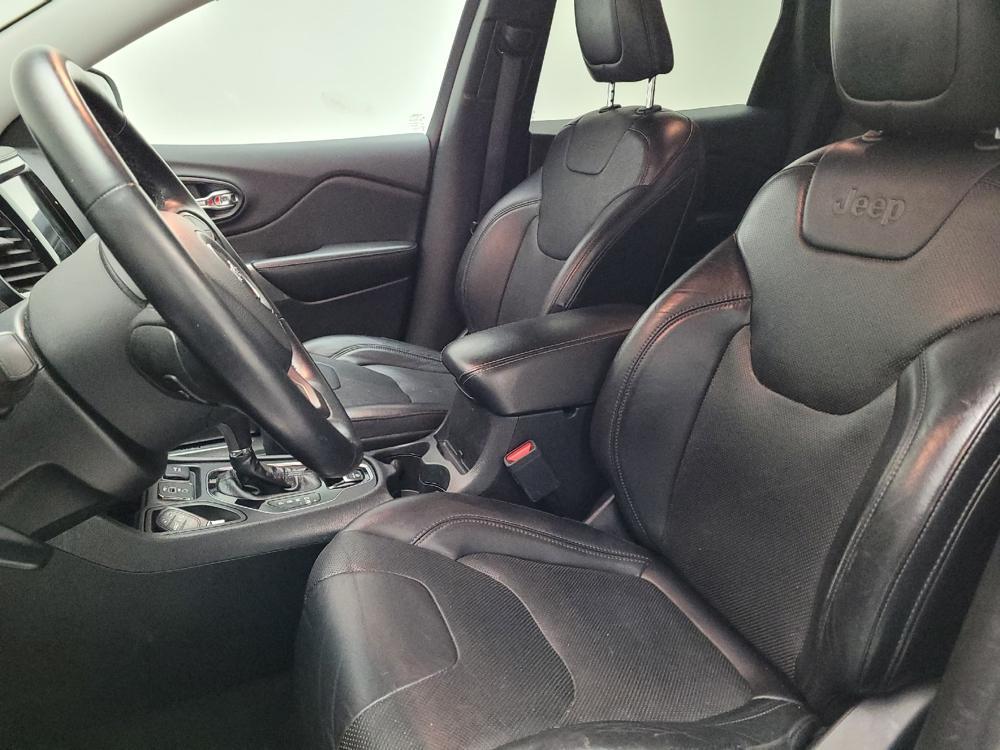 used 2019 Jeep Cherokee car, priced at $18,495