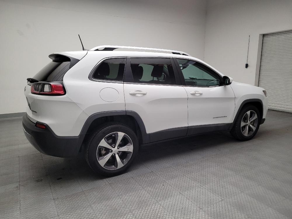 used 2019 Jeep Cherokee car, priced at $18,495