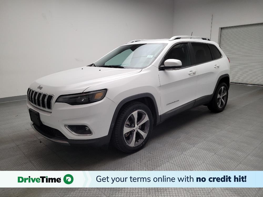 used 2019 Jeep Cherokee car, priced at $18,495