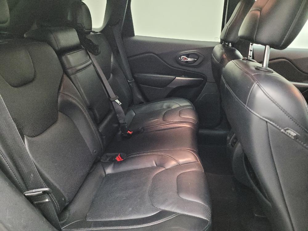 used 2019 Jeep Cherokee car, priced at $18,495