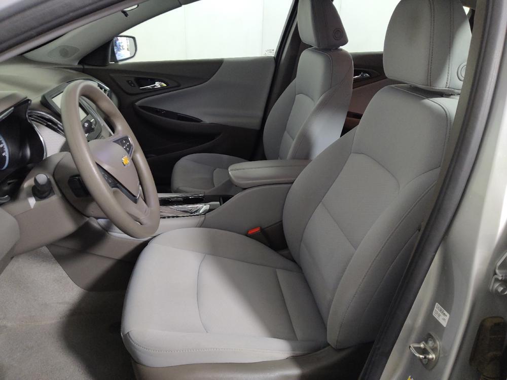 used 2018 Chevrolet Malibu car, priced at $19,295