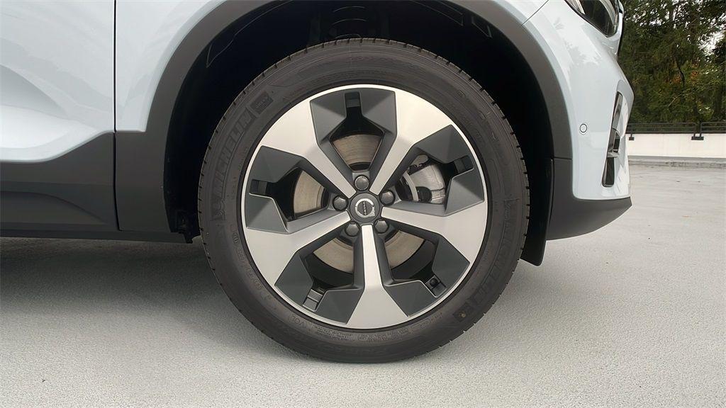 new 2026 Volvo XC40 car, priced at $50,260