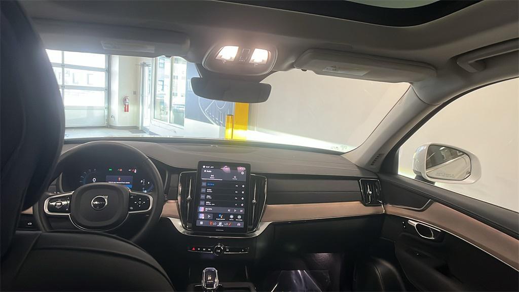 used 2025 Volvo XC90 car, priced at $47,995
