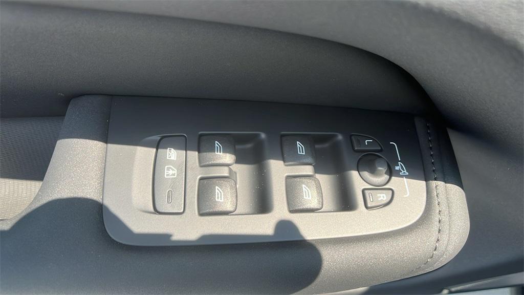 new 2026 Volvo XC60 car, priced at $56,345