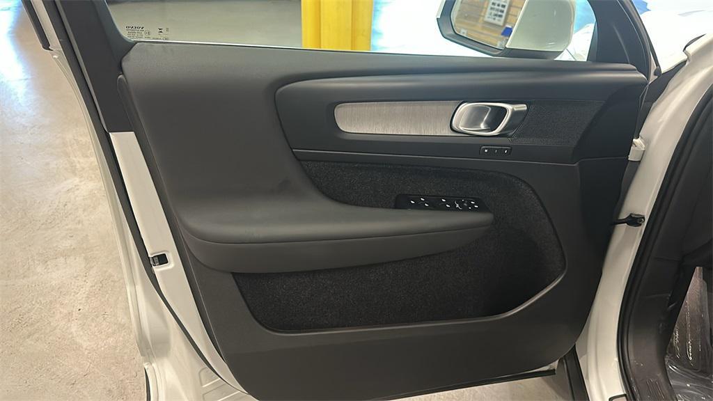 used 2025 Volvo XC40 car, priced at $28,995