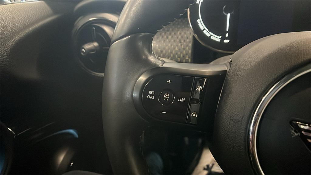 used 2022 MINI Hardtop car, priced at $14,995