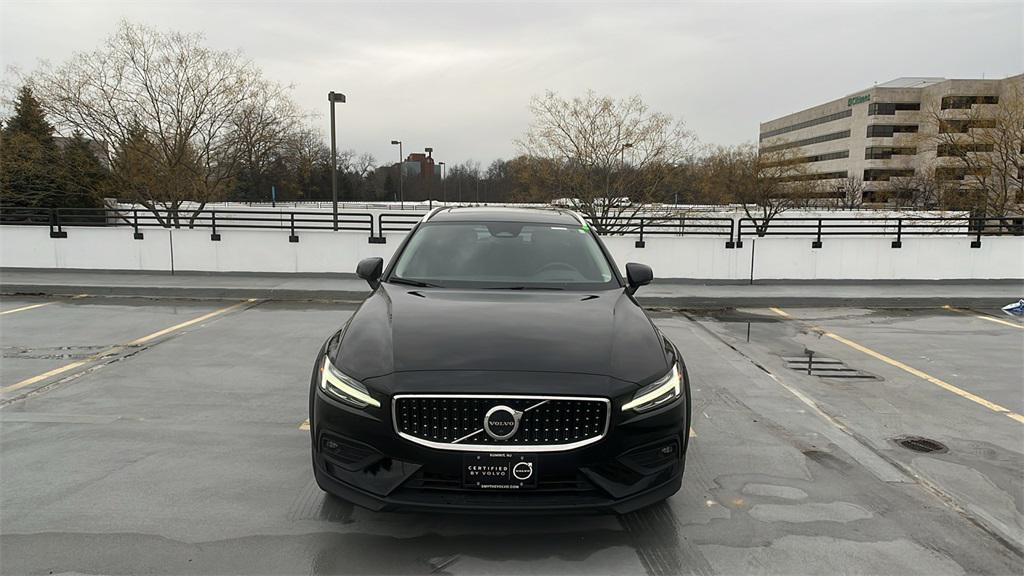 used 2023 Volvo V60 Cross Country car, priced at $37,885