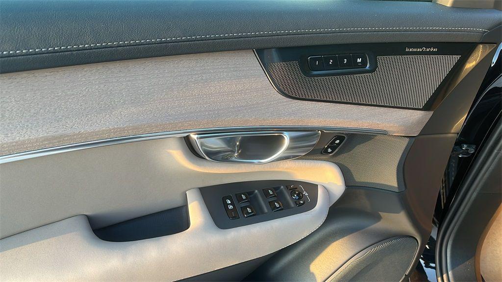 new 2026 Volvo XC90 car, priced at $74,645