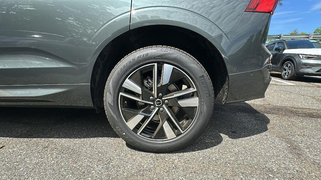 new 2026 Volvo XC60 car, priced at $56,445