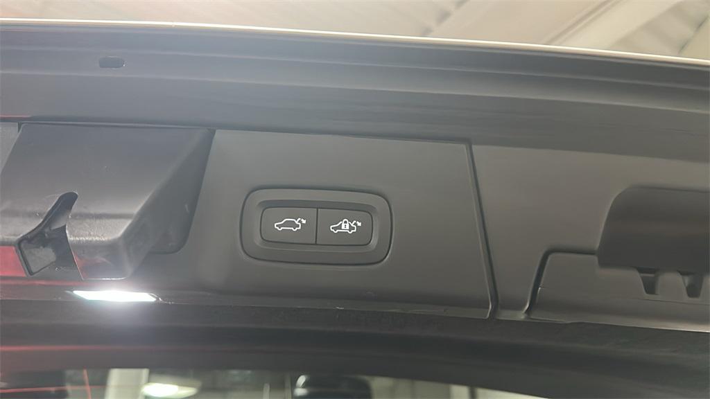 used 2019 Volvo V90 Cross Country car, priced at $20,985