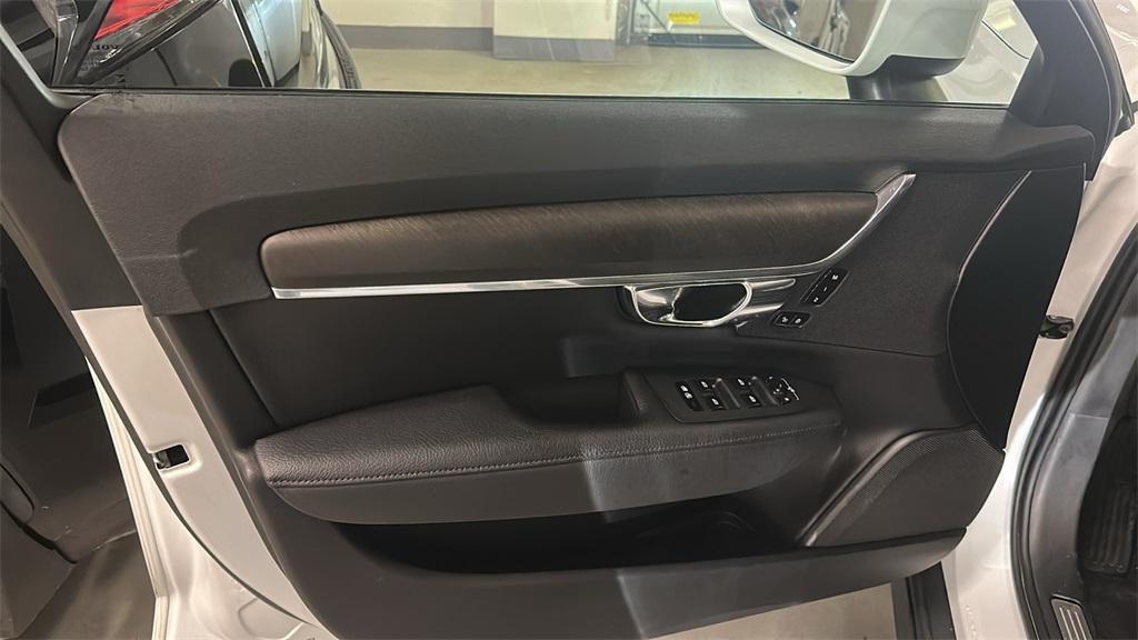 used 2019 Volvo V90 Cross Country car, priced at $20,985