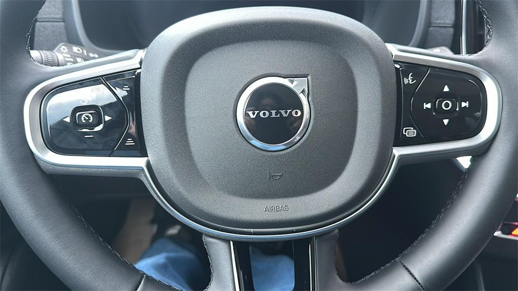 new 2026 Volvo XC90 Plug-In Hybrid car, priced at $81,875