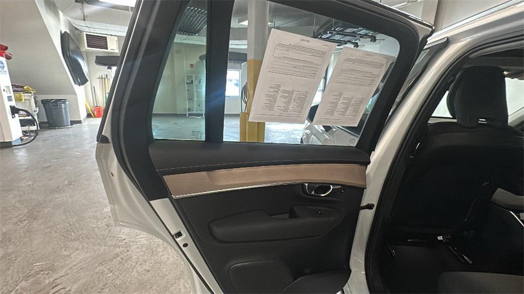 used 2025 Volvo XC90 car, priced at $48,595