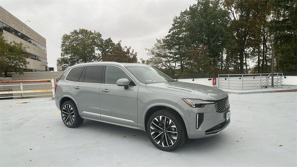 new 2026 Volvo XC90 car, priced at $75,270