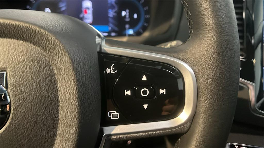 used 2023 Volvo XC90 car, priced at $40,494