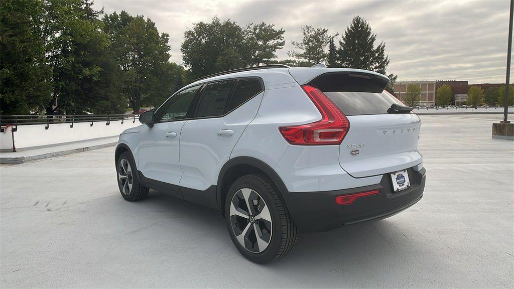 new 2026 Volvo XC40 car, priced at $50,260