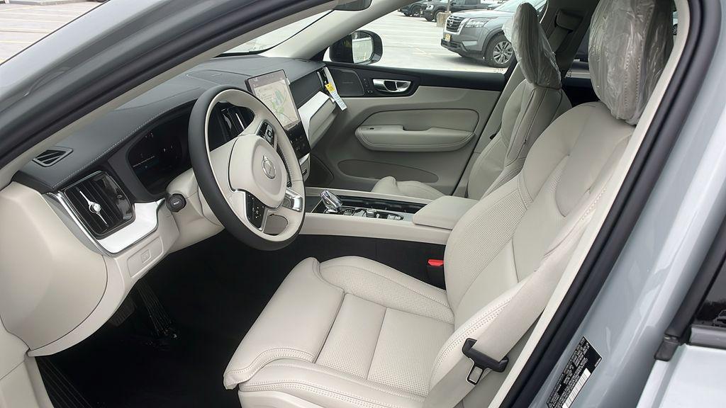 new 2026 Volvo XC60 car, priced at $64,055