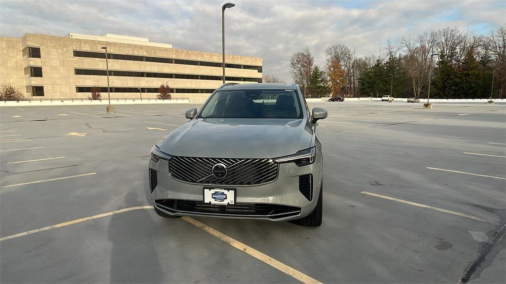 new 2026 Volvo XC90 Plug-In Hybrid car, priced at $81,875