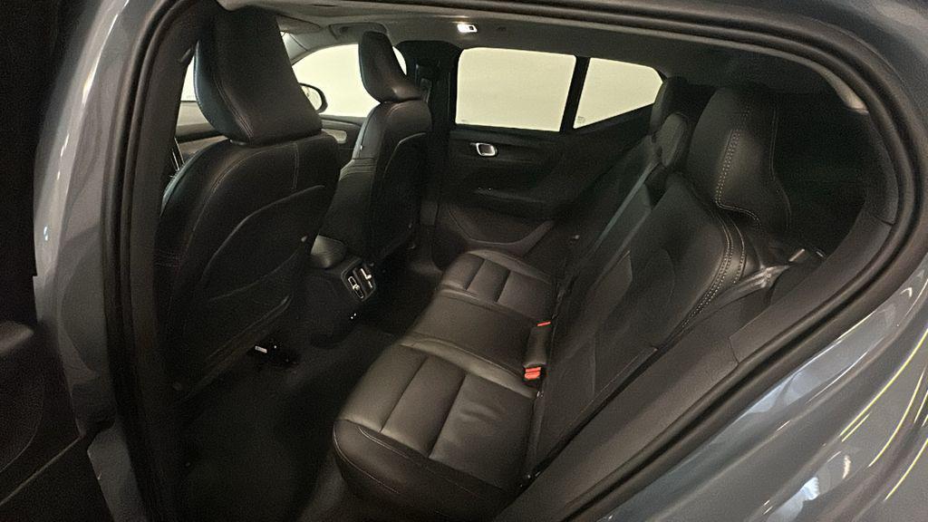 used 2022 Volvo XC40 car, priced at $25,995