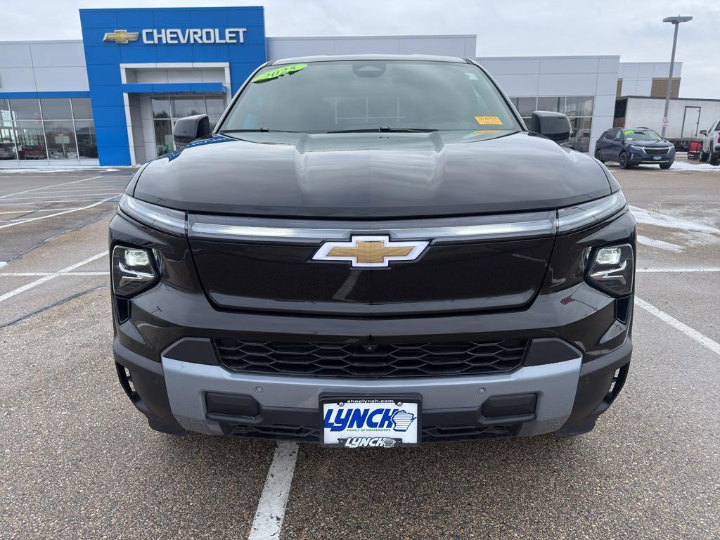used 2025 Chevrolet Silverado EV car, priced at $58,784