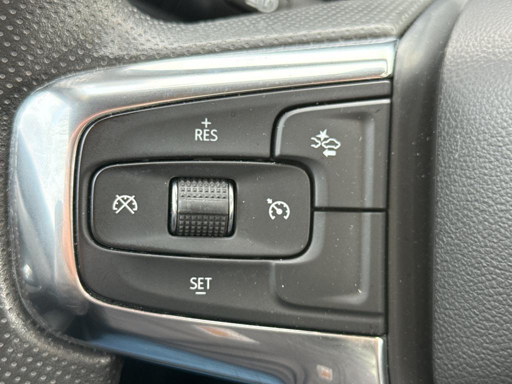 used 2023 Chevrolet Blazer car, priced at $30,374