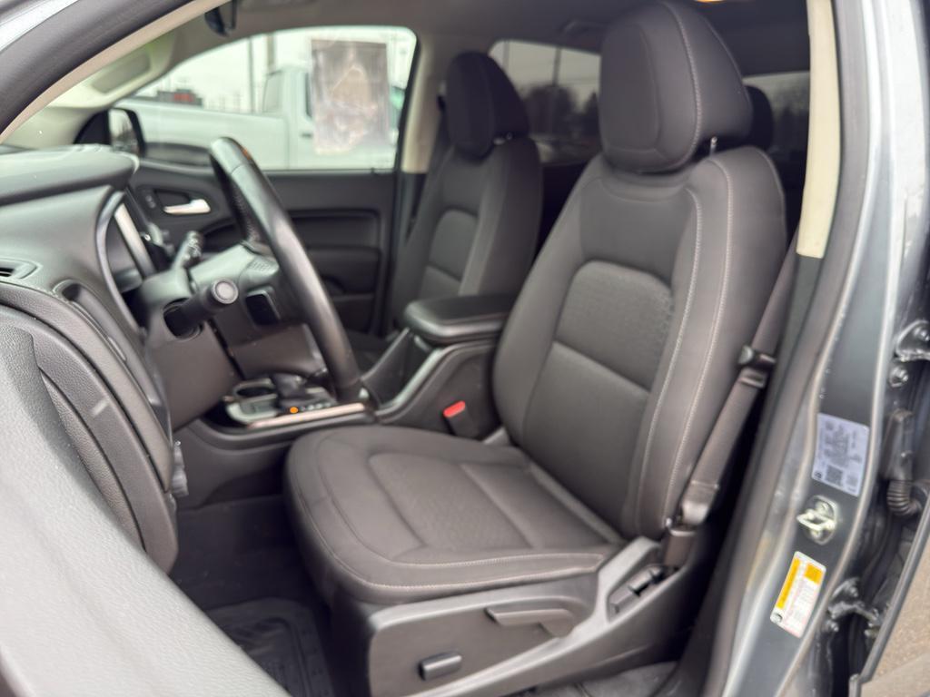 used 2022 GMC Canyon car, priced at $33,905