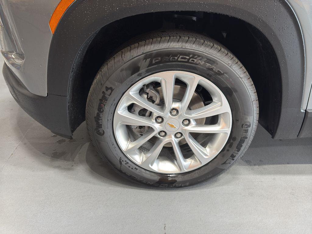 new 2026 Chevrolet TrailBlazer car, priced at $27,331