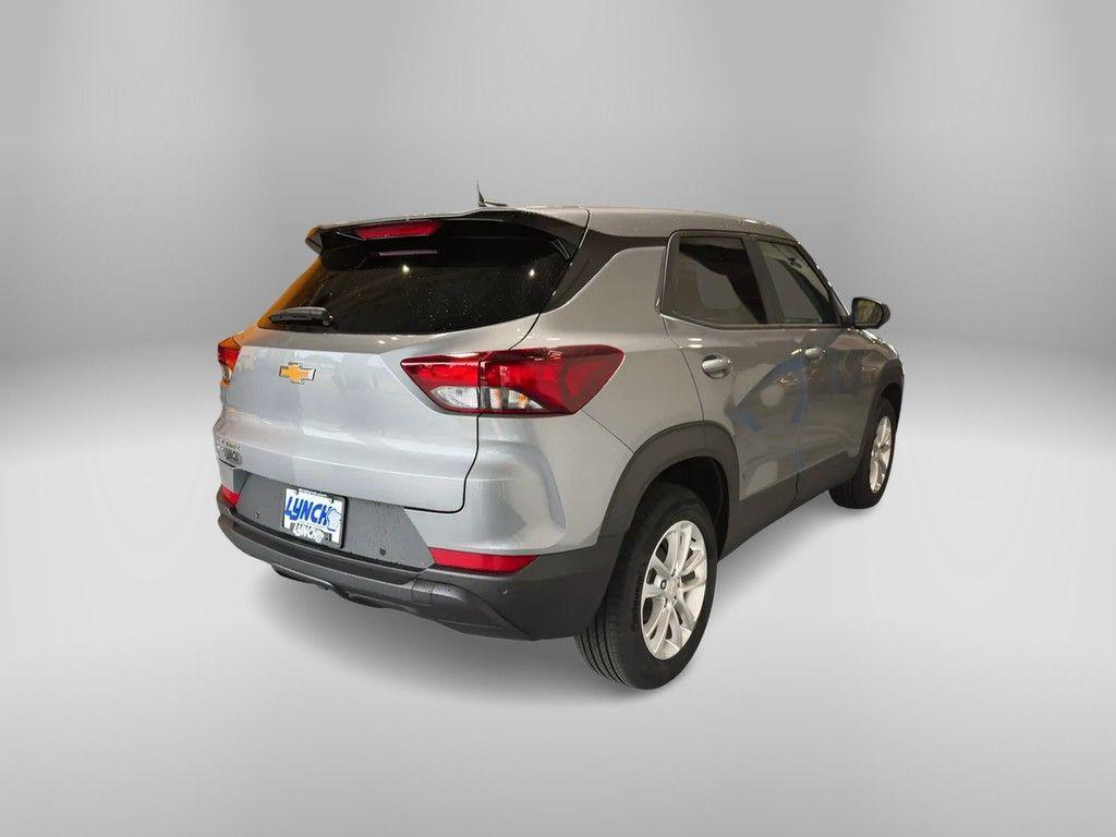 new 2026 Chevrolet TrailBlazer car, priced at $27,331