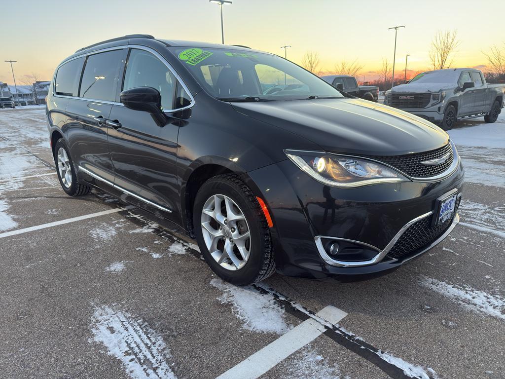 used 2017 Chrysler Pacifica car, priced at $12,288