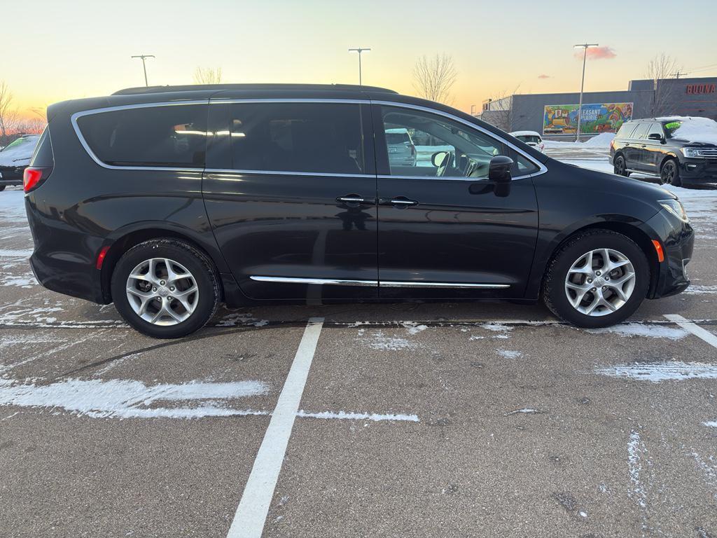 used 2017 Chrysler Pacifica car, priced at $12,288