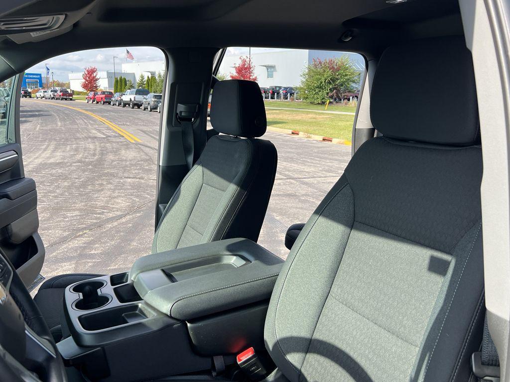 used 2024 Chevrolet Silverado 1500 car, priced at $43,337