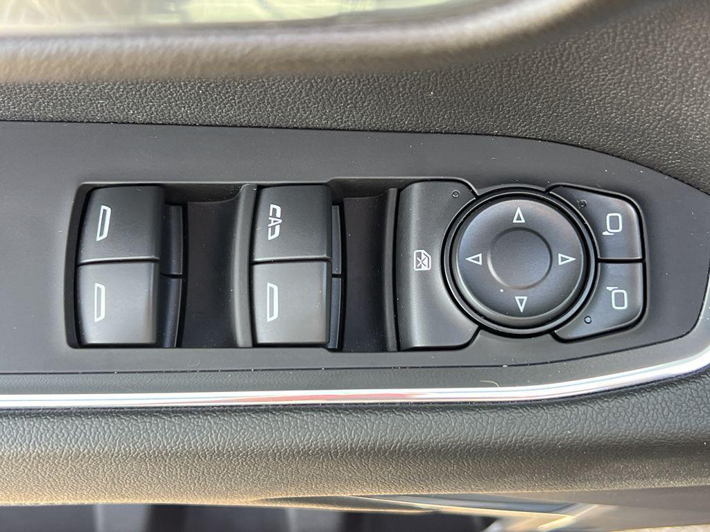 used 2024 Chevrolet Silverado 1500 car, priced at $43,337