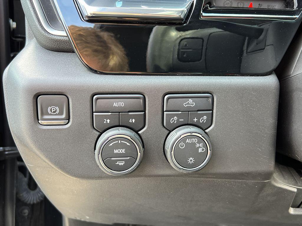 used 2024 Chevrolet Silverado 1500 car, priced at $43,337