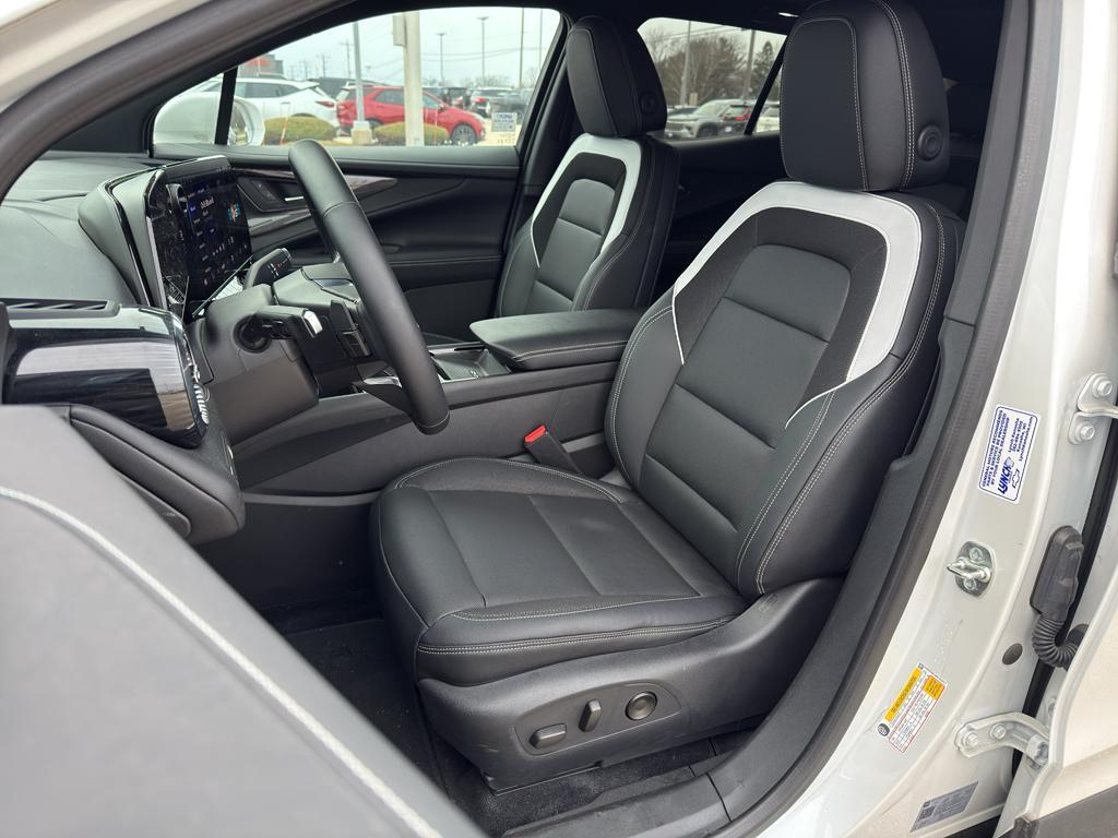 used 2024 Chevrolet Blazer EV car, priced at $31,863